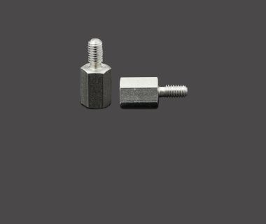 Abstandsbolzen-Edelstahl-Innen-und-Aussengewinde